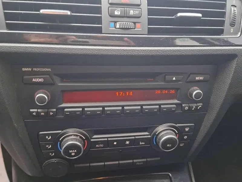 BMW Serie 3 Touring usata a Torino (9)