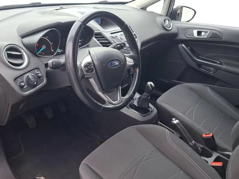 Ford Fiesta usata a Torino (11)