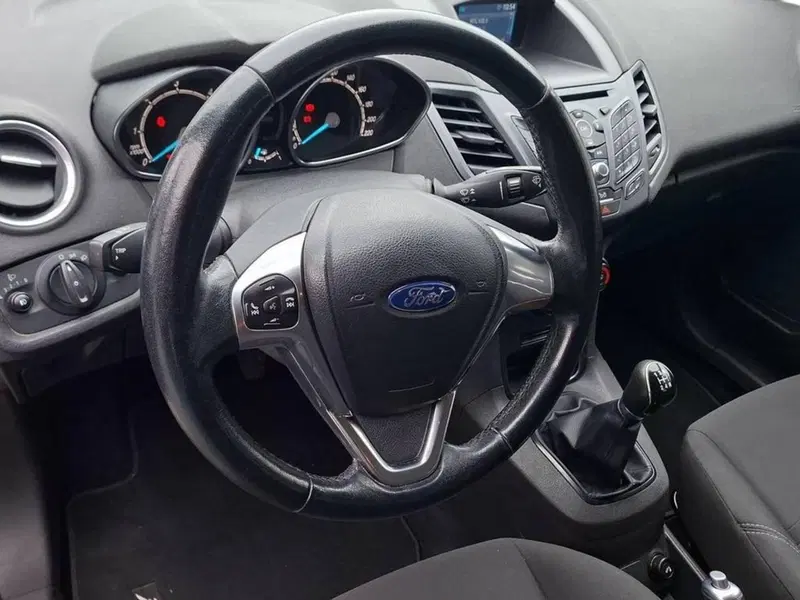 Ford Fiesta usata a Torino (12)