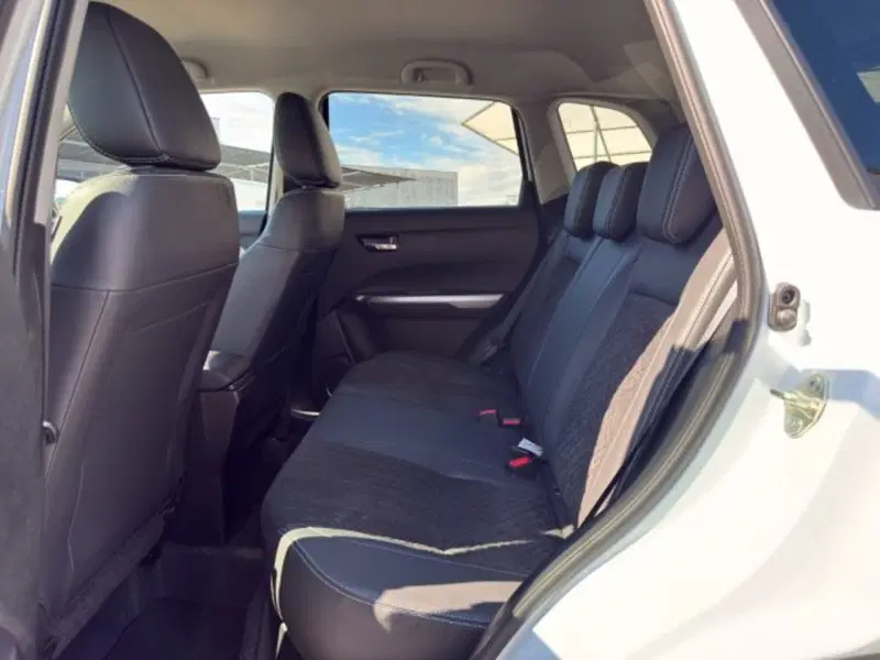 Suzuki Vitara nuova a Brescia (10)