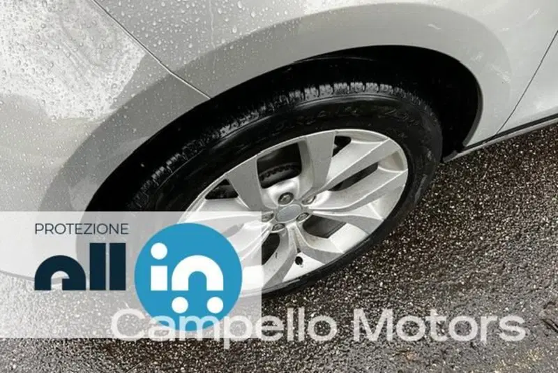 Land Rover Range Rover Evoque usata a Venezia (6)