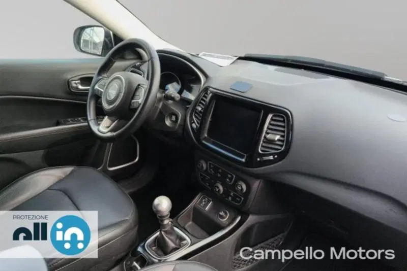 Jeep Compass usata a Venezia (14)