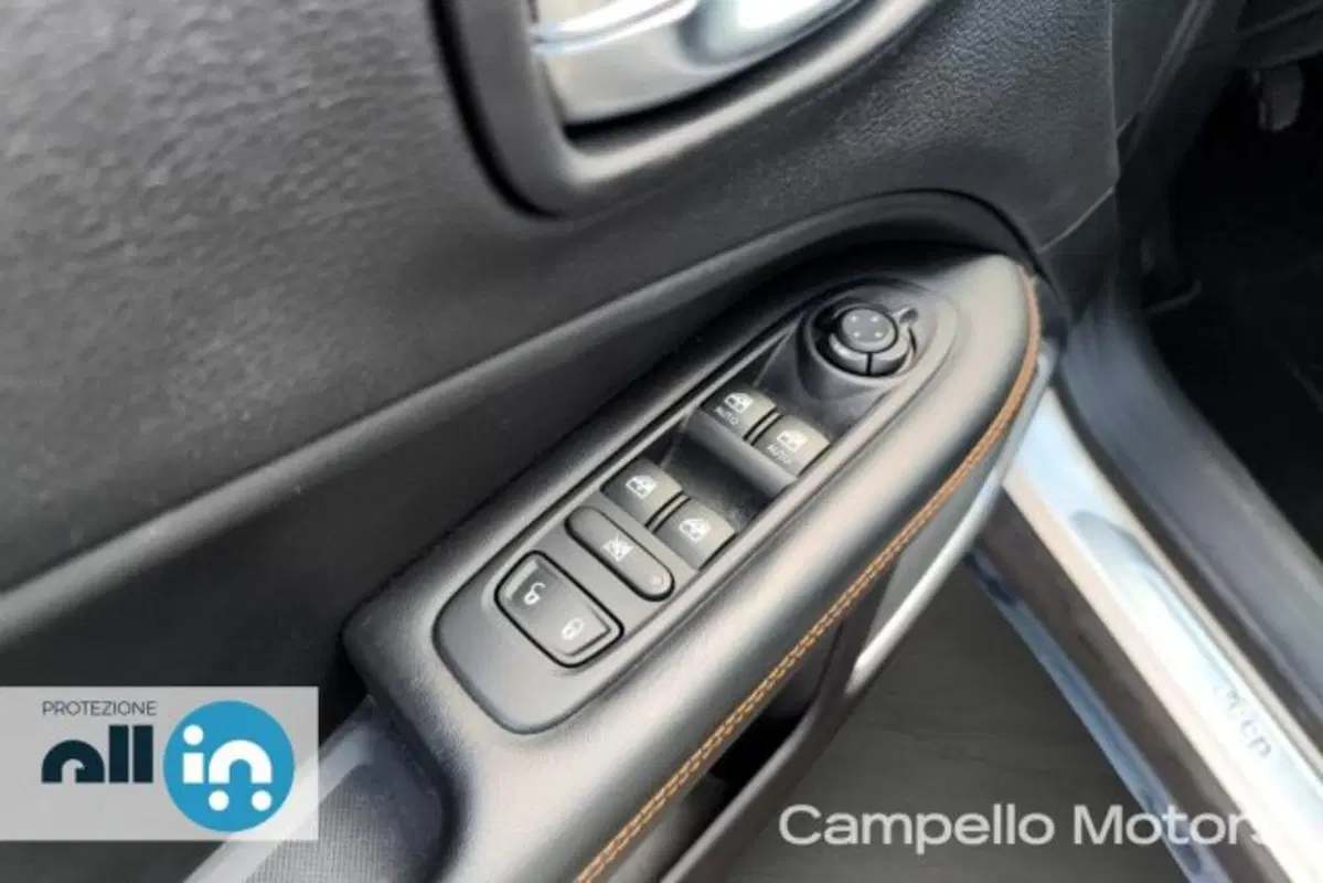 Jeep Compass usata a Venezia (16)