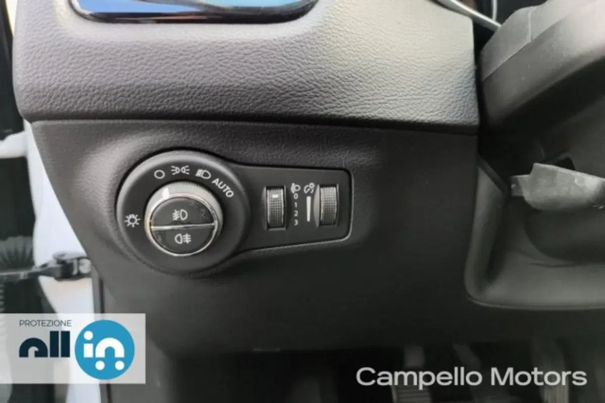 Jeep Compass usata a Venezia (18)