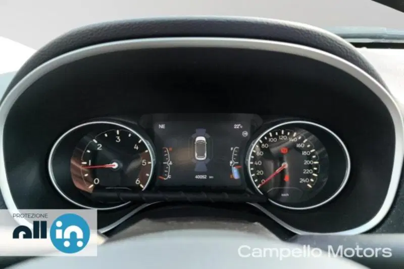 Jeep Compass usata a Venezia (9)