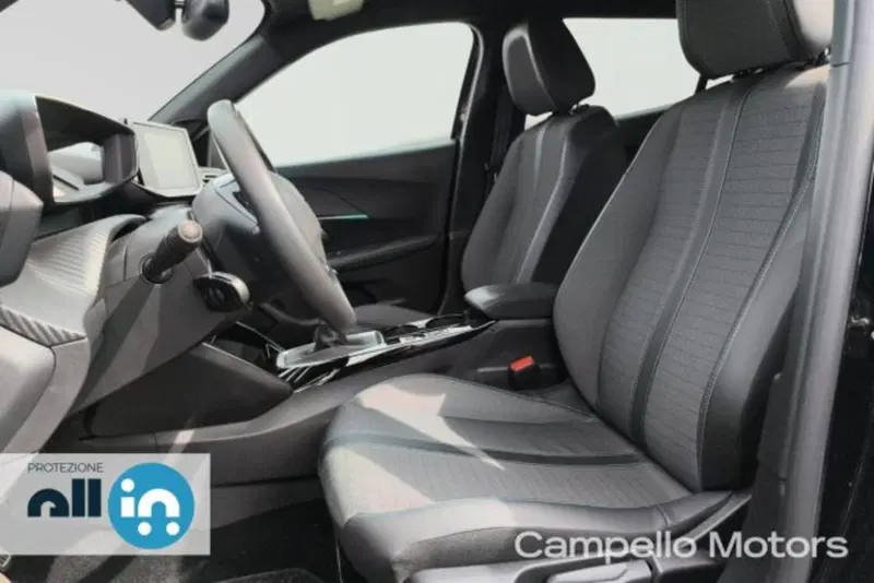 Peugeot 2008 usata a Venezia (9)