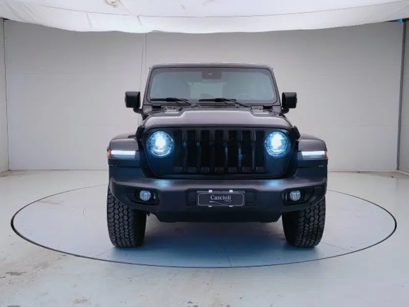 Jeep Wrangler Unlimited usata a Teramo (2)