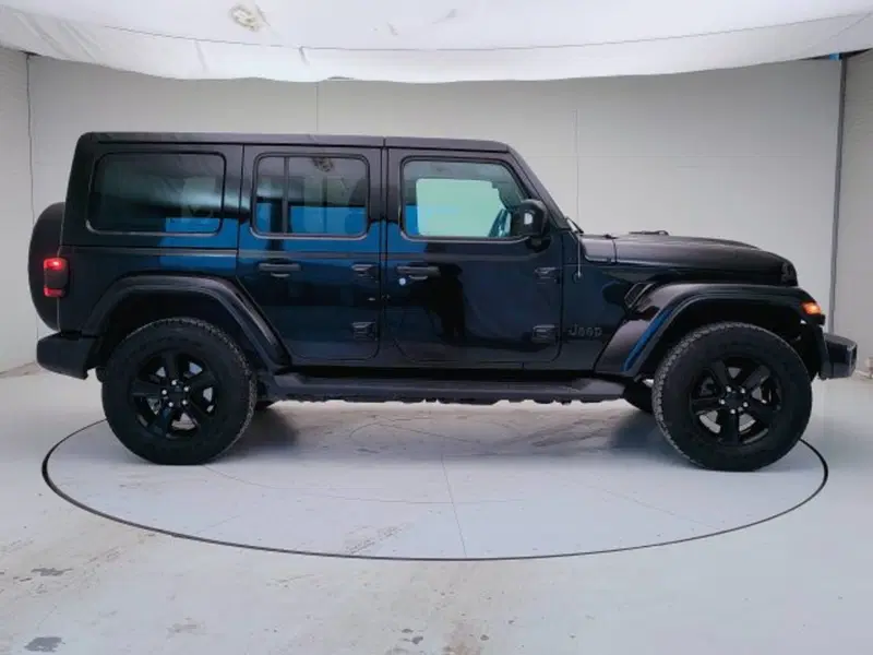 Jeep Wrangler Unlimited usata a Teramo (7)