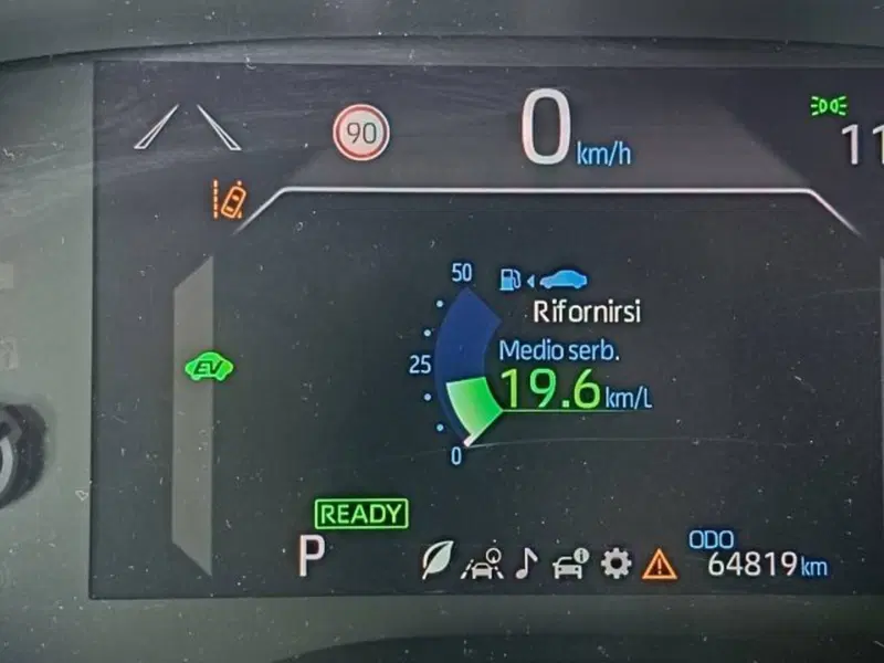 Toyota Yaris Cross usata a Teramo (12)