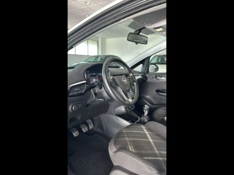 Opel Corsa usata a Caltanissetta (11)