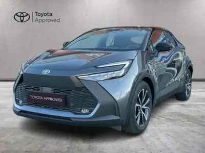 Toyota Toyota C-HR 1.8 hv Lounge fwd e-cvt del 2024 usata a Albano Vercellese