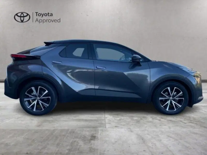 Toyota Toyota C-HR usata a Vercelli (4)