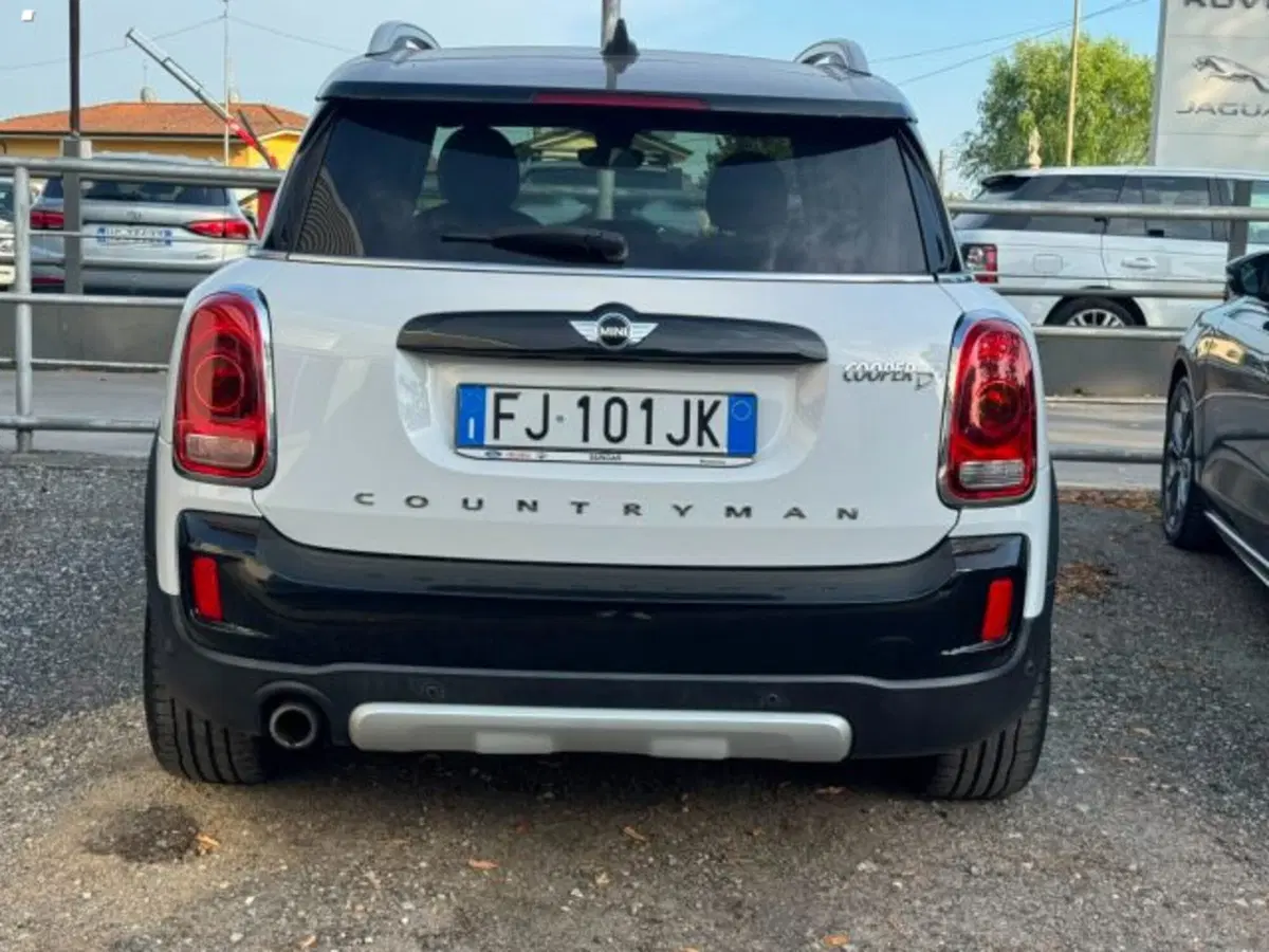 MINI Mini Countryman usata a Lucca (5)
