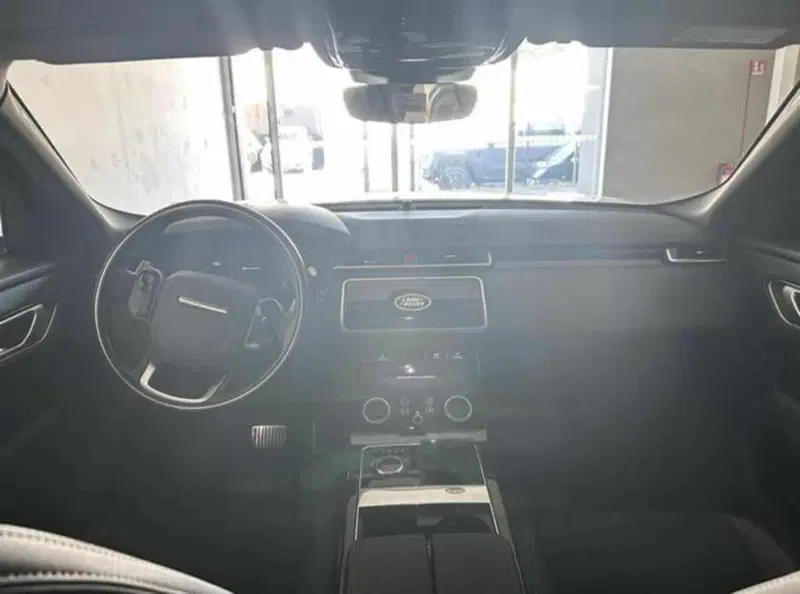 Land Rover Range Rover Velar usata a Lucca (10)