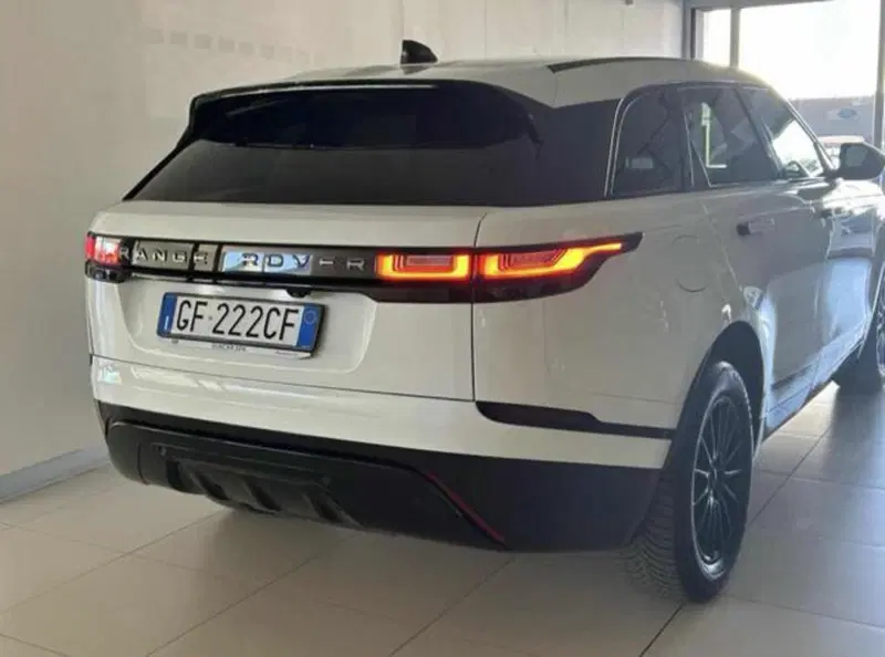 Land Rover Range Rover Velar usata a Lucca (6)