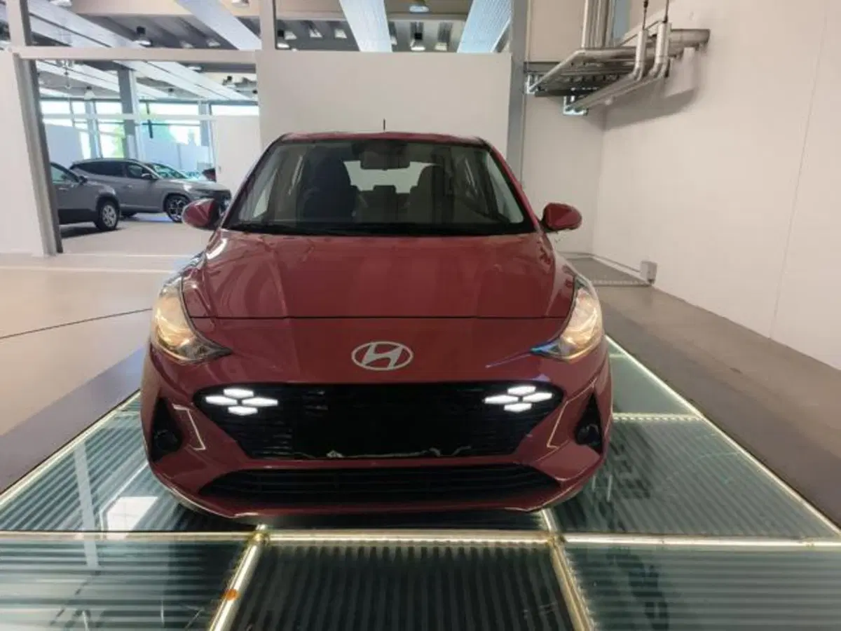 Hyundai i10 nuova a Reggio Emilia (2)