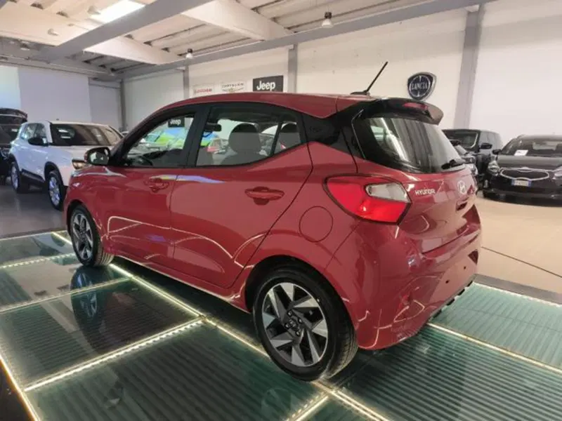 Hyundai i10 nuova a Reggio Emilia (7)