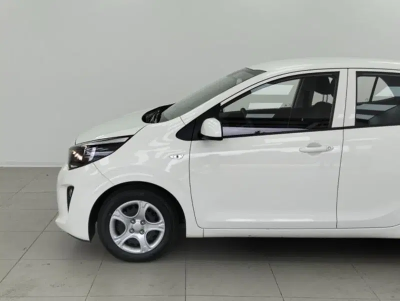 Kia Picanto usata a Como (9)