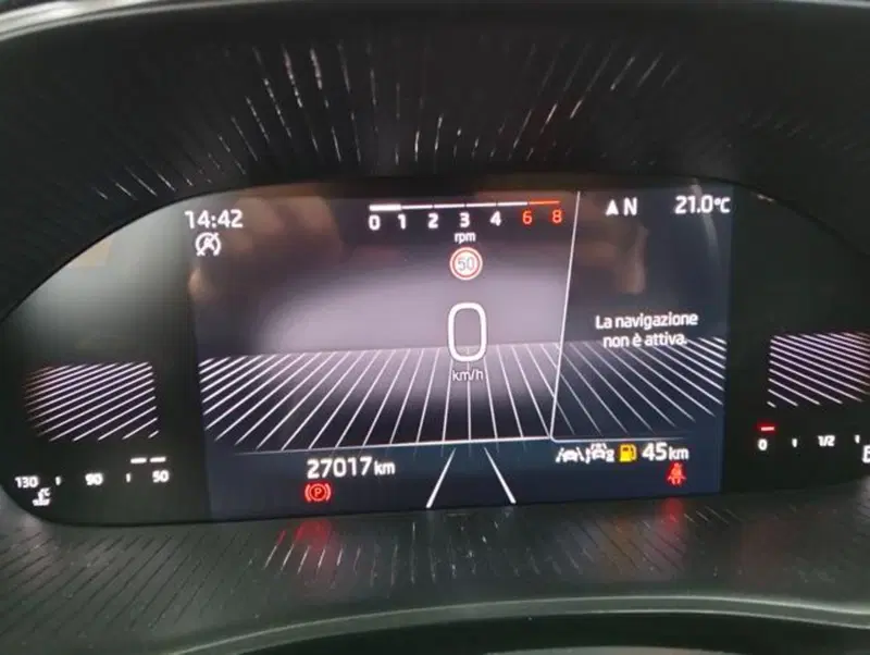 Skoda Fabia usata a Como (12)