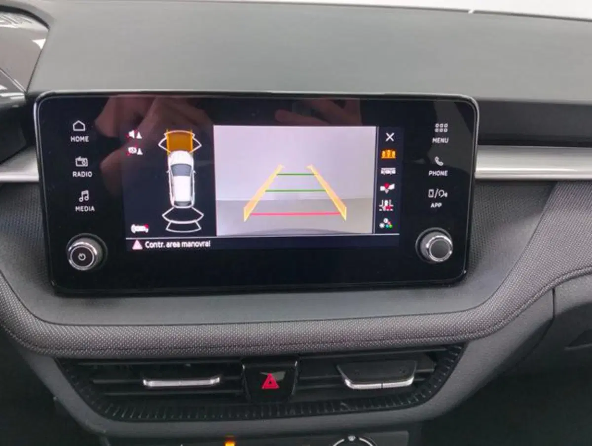 Skoda Fabia usata a Como (17)