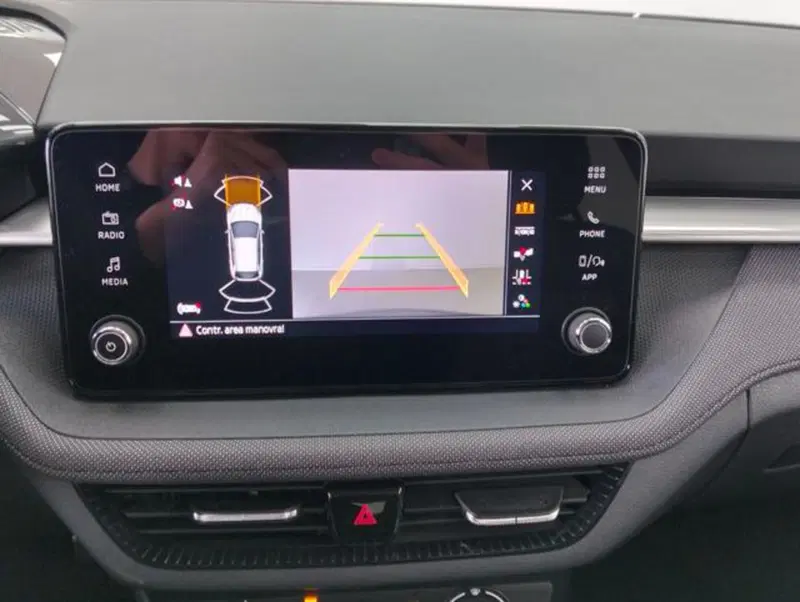 Skoda Fabia usata a Como (17)