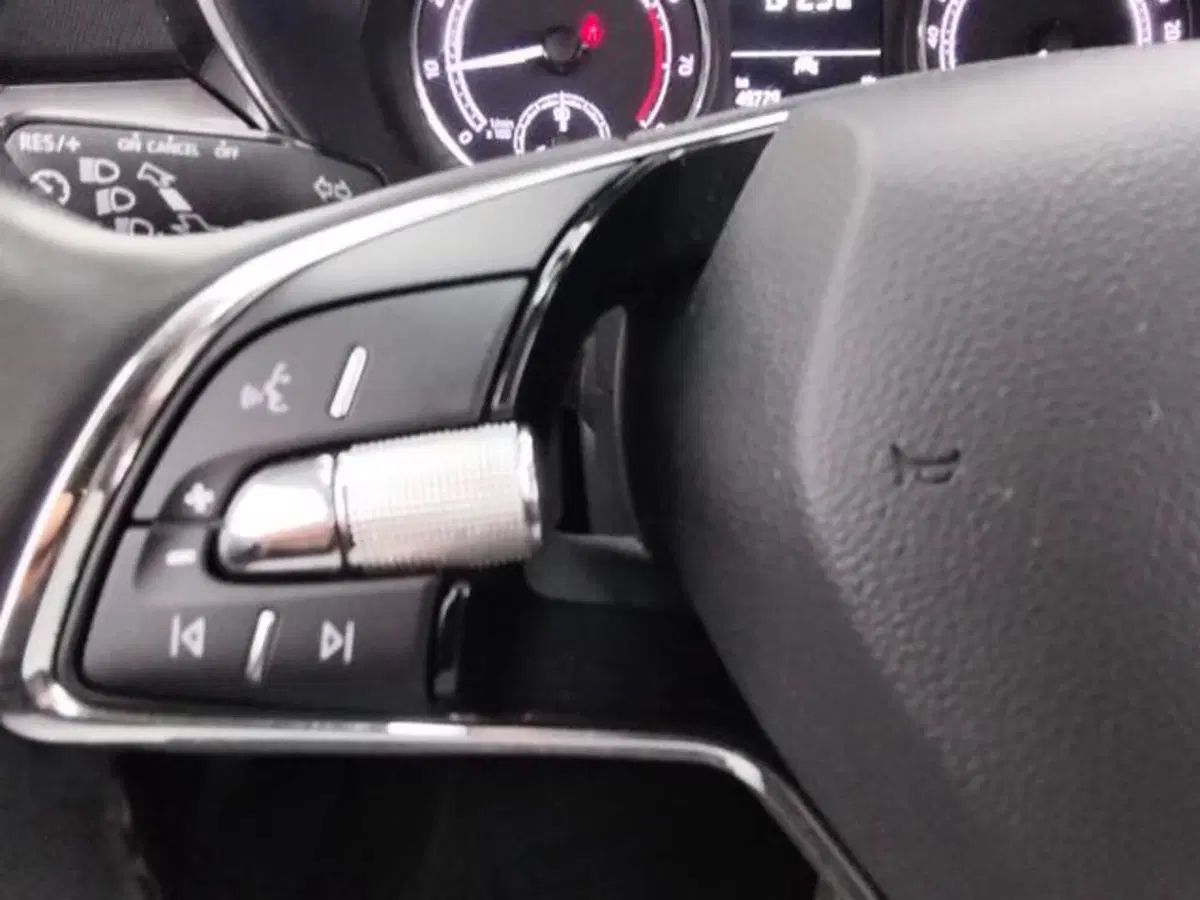 Skoda Fabia usata a Como (11)