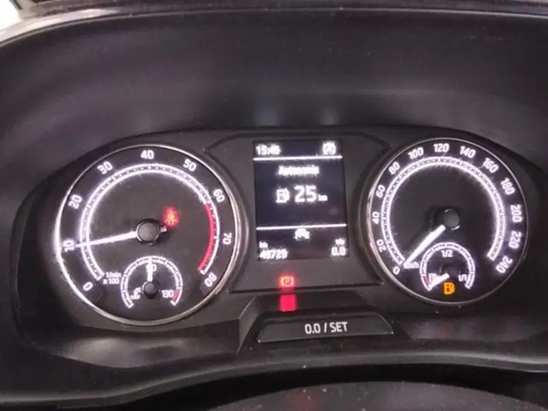 Skoda Fabia usata a Como (12)