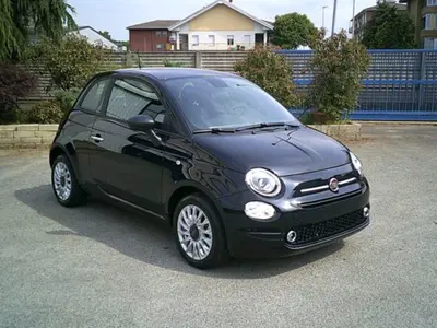 Fiat 500 1.0 Hybrid Club nuova a Novara
