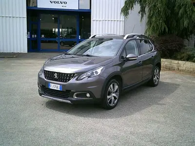 Peugeot 2008 100 Allure del 2016 usata a Novara