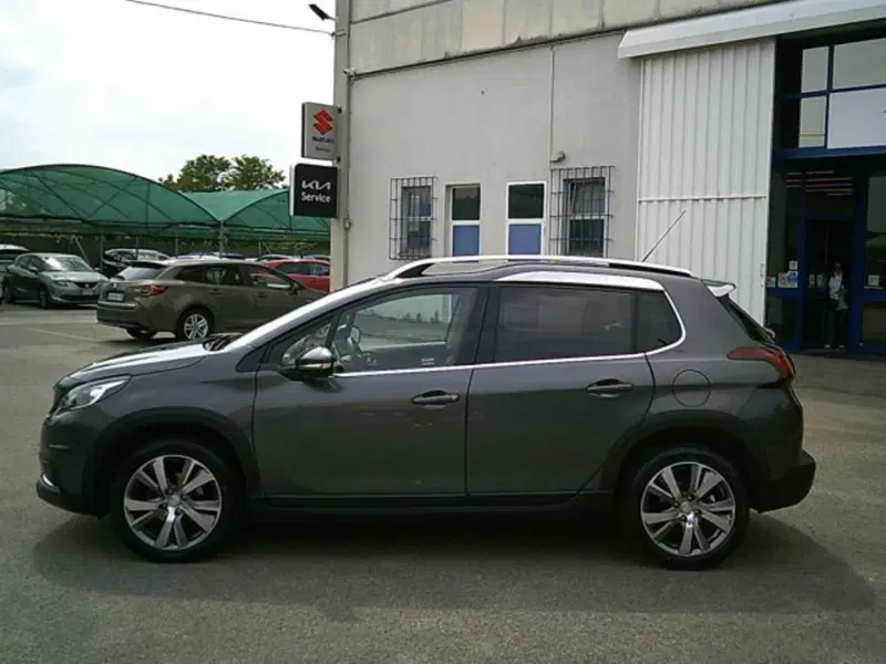 Peugeot 2008 usata a Novara (3)