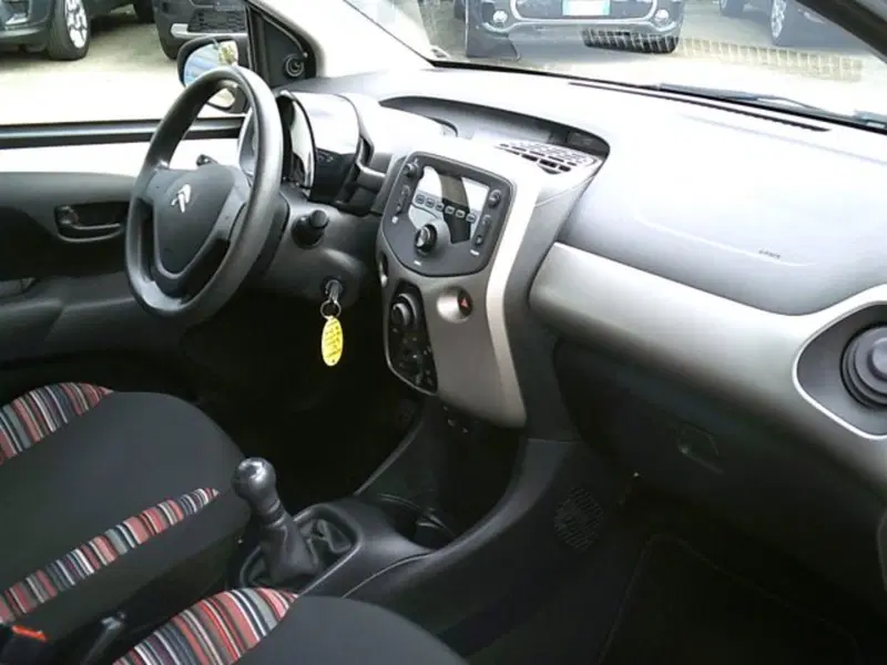 Citroen C1 Airscape usata a Novara (5)