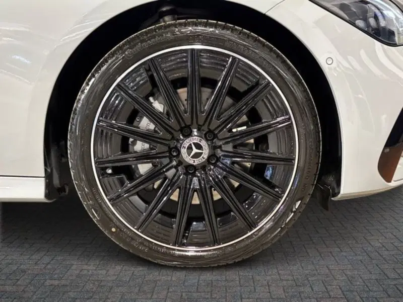 Mercedes-Benz CLE Coupé nuova a Bologna (8)