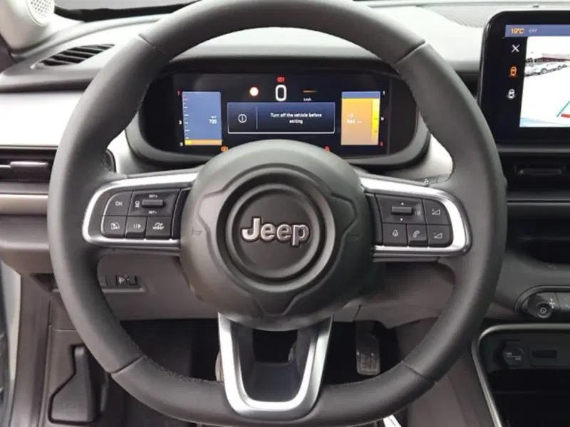 Jeep Avenger usata a Frosinone (12)