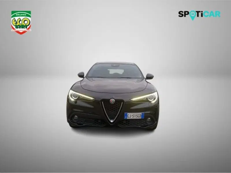 Alfa Romeo Stelvio usata a Frosinone (2)