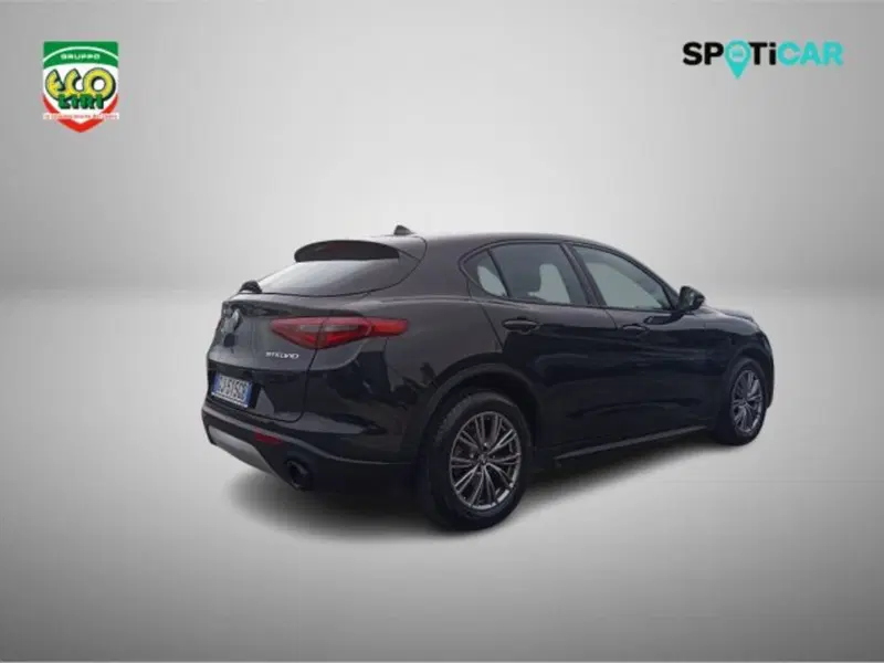 Alfa Romeo Stelvio usata a Frosinone (5)