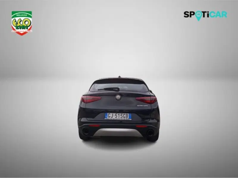 Alfa Romeo Stelvio usata a Frosinone (6)