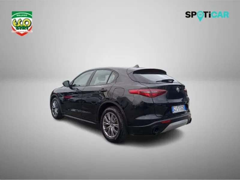 Alfa Romeo Stelvio usata a Frosinone (7)
