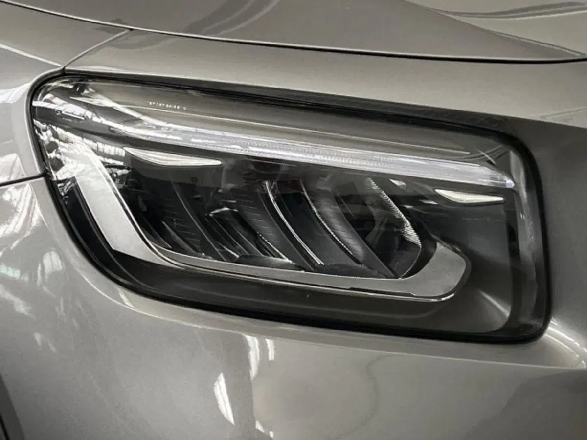 Mercedes-Benz GLB usata a Verona (17)