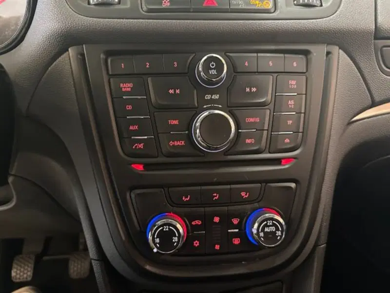Opel Mokka usata a Vicenza (11)
