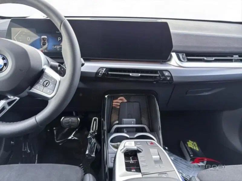 BMW X2 nuova a Perugia (13)