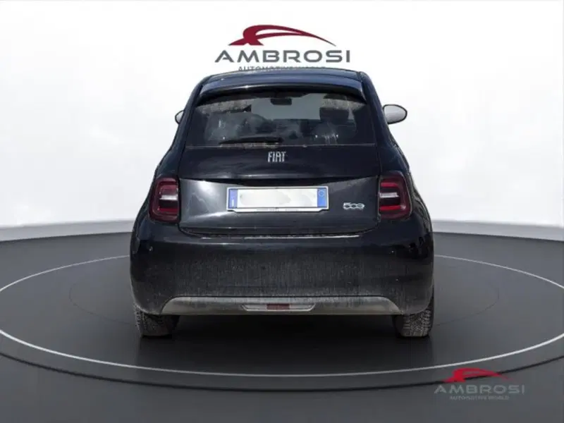 Fiat 500 Cabrio usata a Perugia (8)
