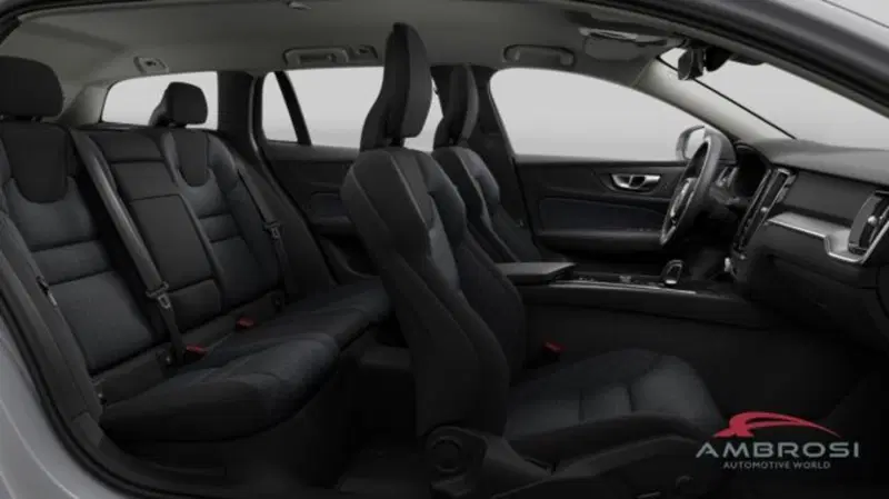 Volvo V60 nuova a Perugia (10)