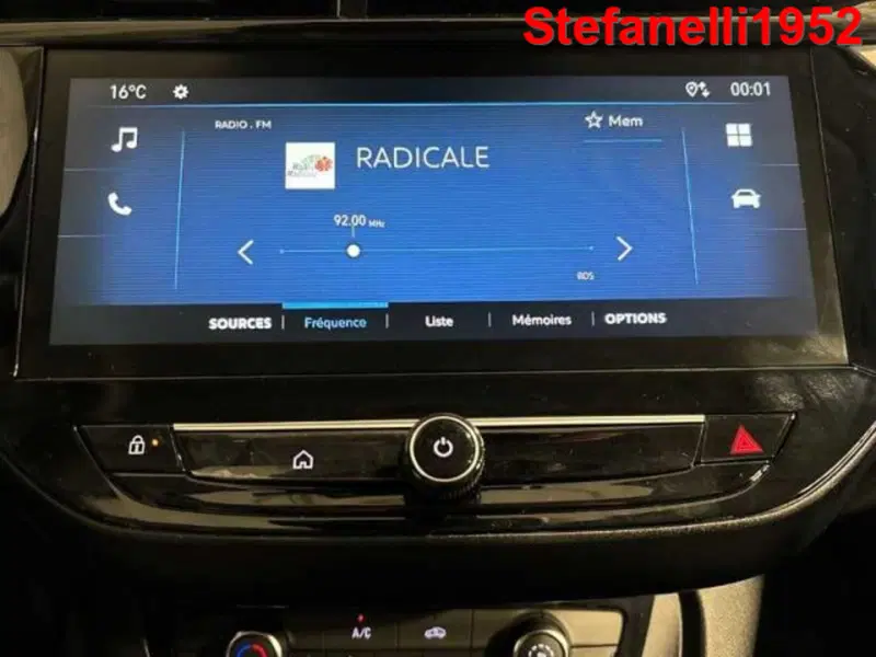 Opel Corsa nuova a Bologna (17)