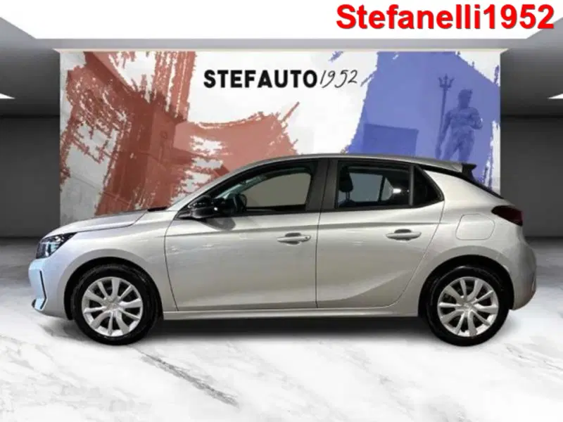 Opel Corsa nuova a Bologna (3)