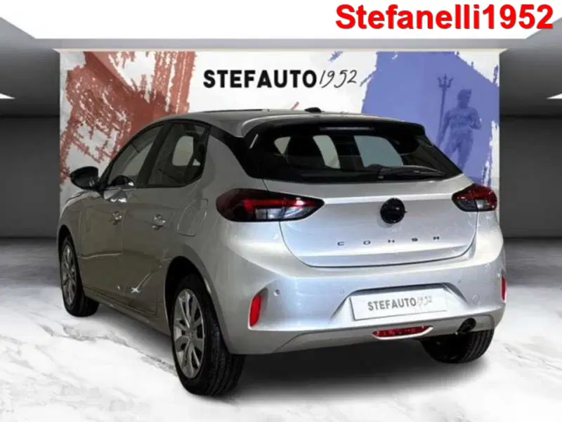 Opel Corsa nuova a Bologna (5)