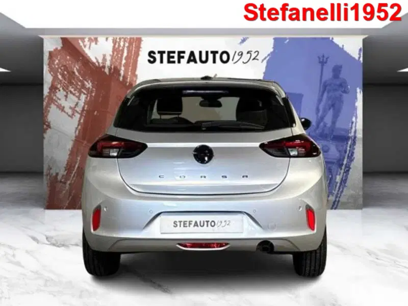 Opel Corsa nuova a Bologna (6)