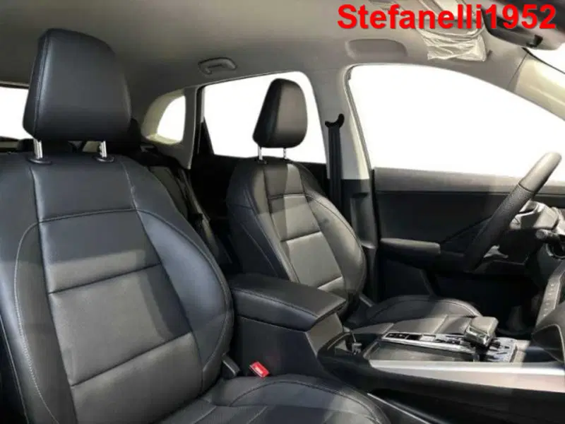 Mg ZS EV nuova a Bologna (16)