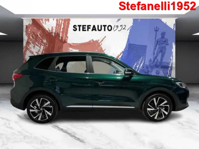Mg ZS EV nuova a Bologna (2)
