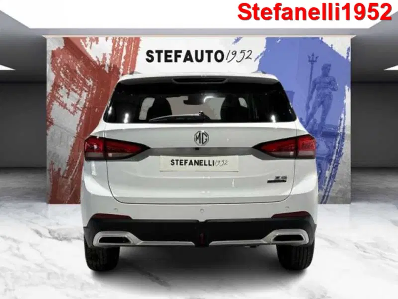 Mg ZS EV nuova a Bologna (6)