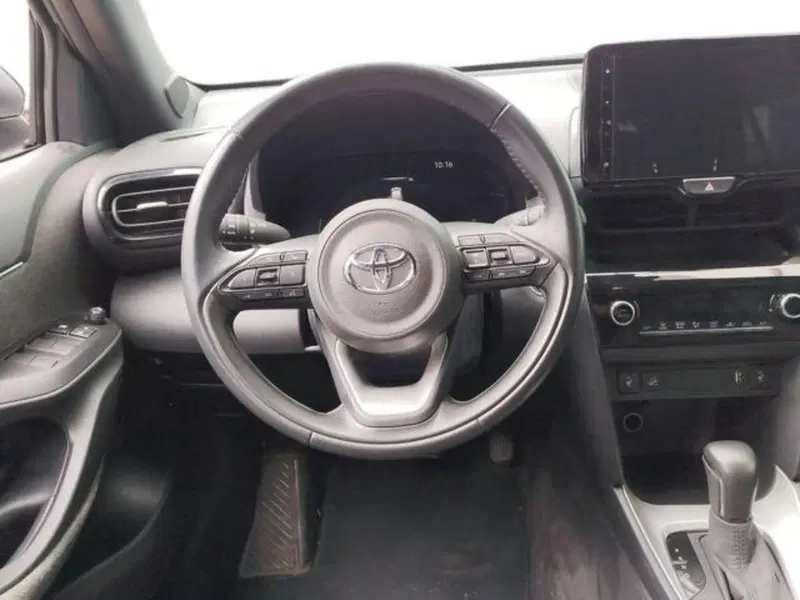 Toyota Yaris Cross usata a Sassari (8)